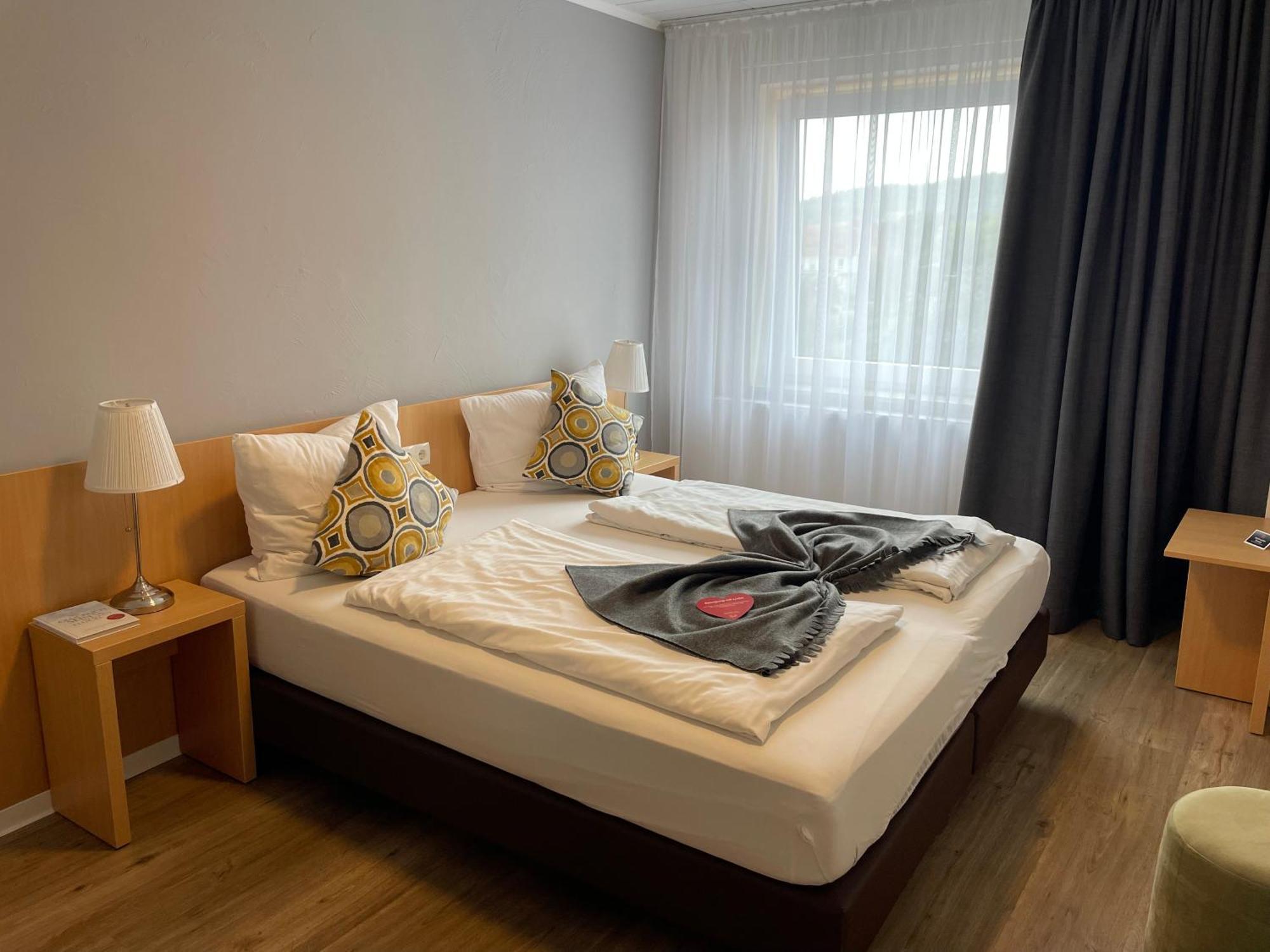 Hotel Schultheiss Hameln Хамельн Номер фото